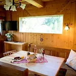Knusperhäuschen Chalet *